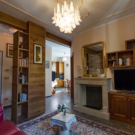 Ferienwohnung Le Sou Tri Aosta Exterior foto